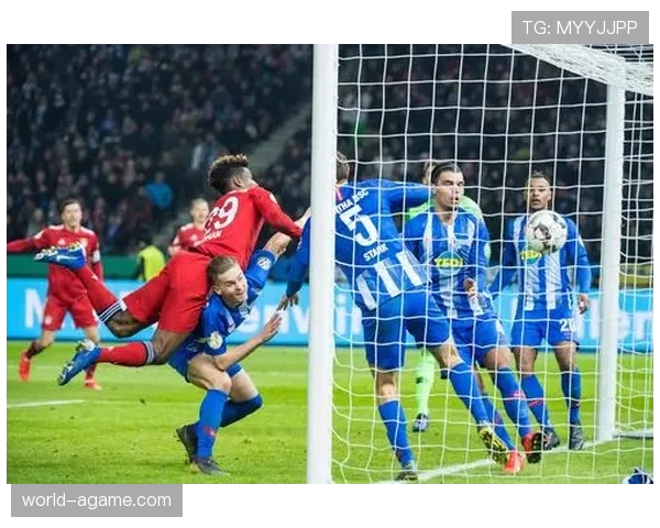 拜仁慕尼黑：内部矛盾与战术困境，正在动摇豪门根基！